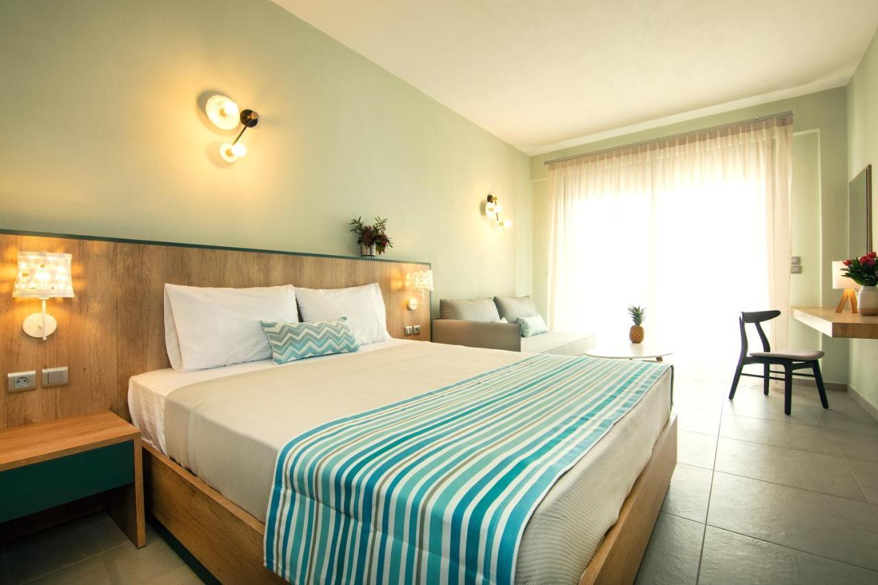 Le Grand Reve Aparthotel Gerakini Exteriör bild