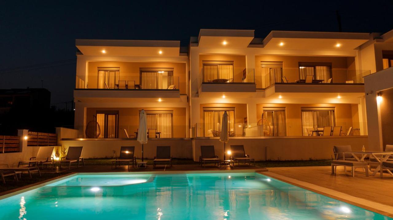 Le Grand Reve Aparthotel Gerakini Exteriör bild