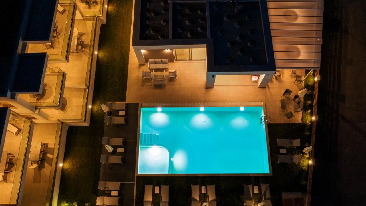 Le Grand Reve Aparthotel Gerakini Exteriör bild