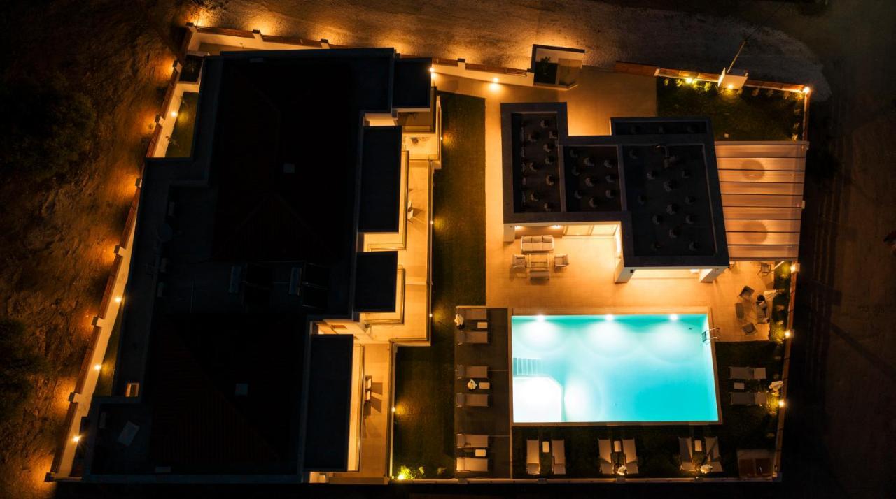 Le Grand Reve Aparthotel Gerakini Exteriör bild
