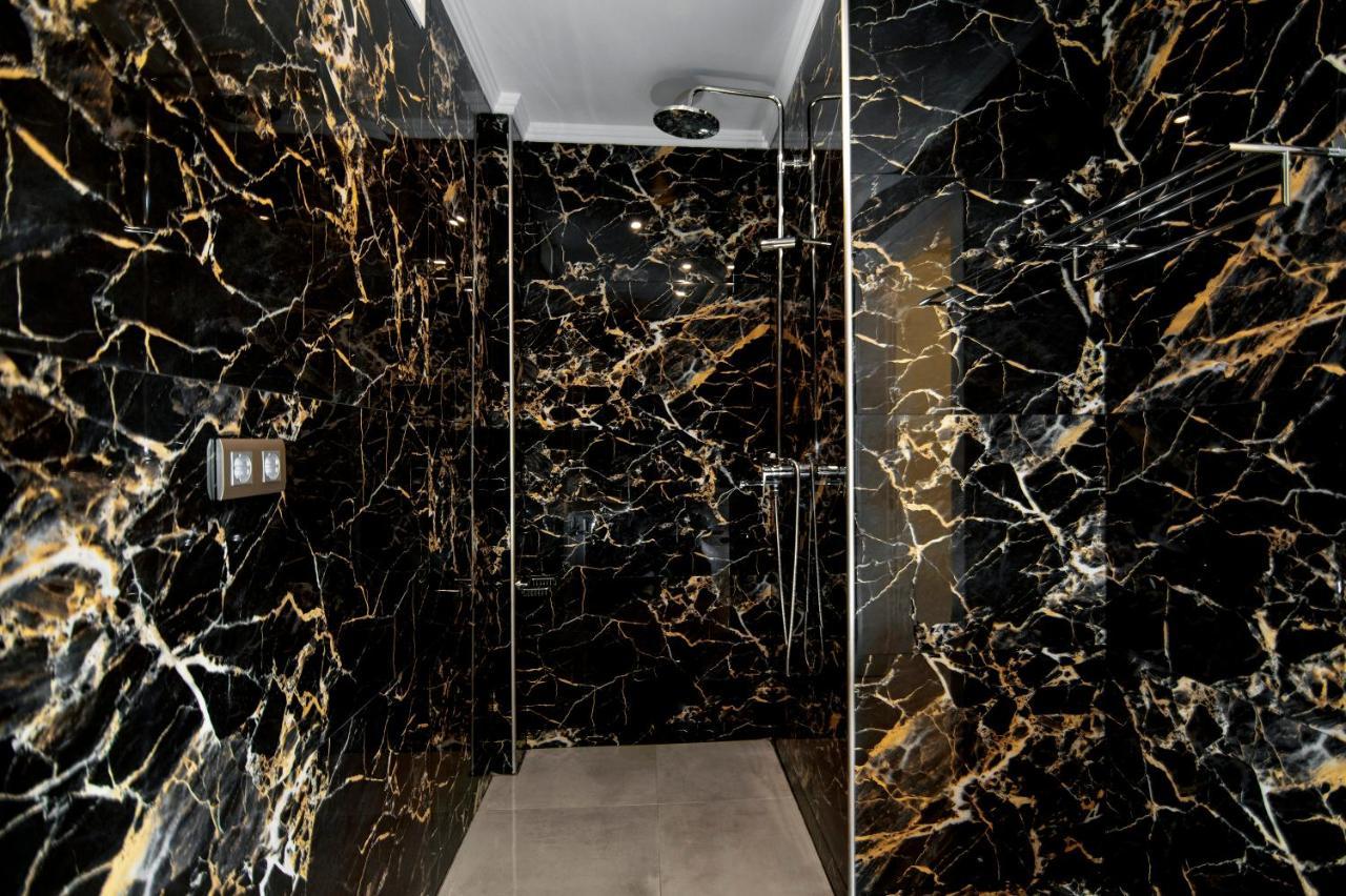 Le Grand Reve Aparthotel Gerakini Exteriör bild